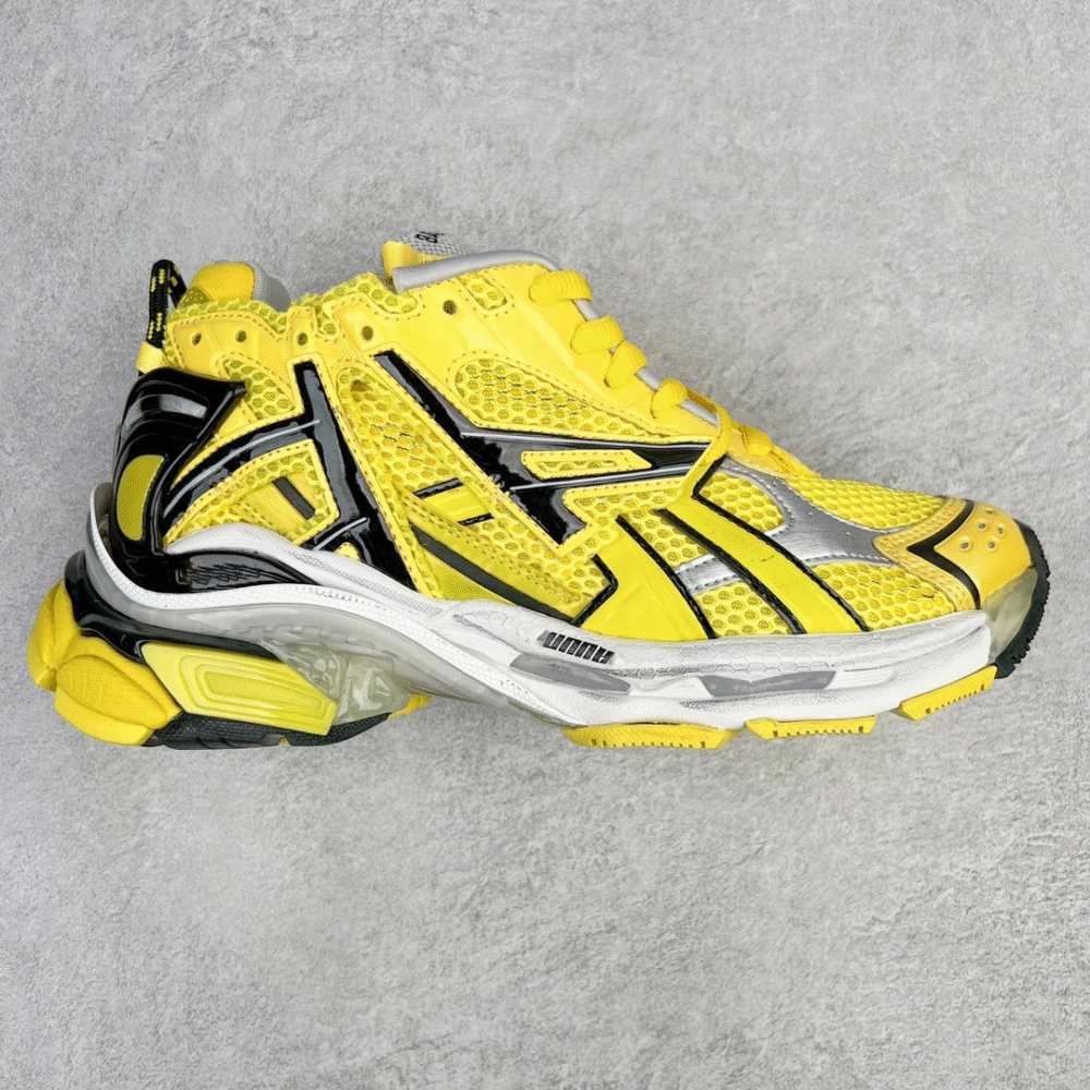 3b731d_04ae89680ebb4703a44d8ac4e92e6aa7mv2.png Balenciaga Runners Yellow Black