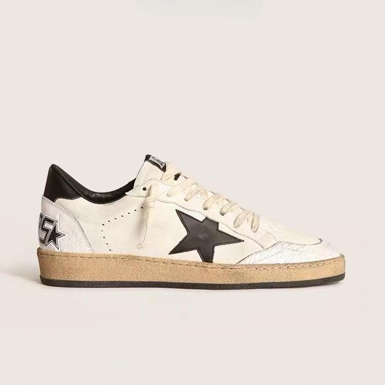 3b731d_b080f11a46d0483eadd33cb714b9041amv2.png Golden Goose Brown Beige