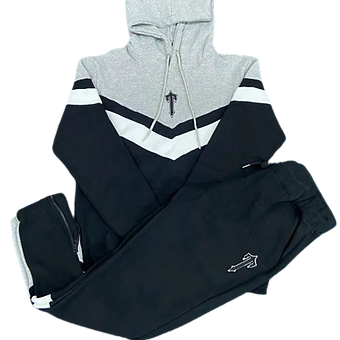 120cfd_82c4f3720a8441e484f1affd1e471a1c~mv2 Trapstar Black and white Bundle Hoodie and Trainer