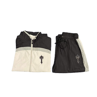 Trapstar White Black Zip Hoodie and Trainer