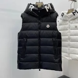 Moncler gilet white and black