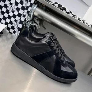 Maison Margiela Gats All Black