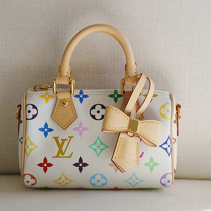 3b731d_9393b6646900441aba0e9fabd80debda~mv2 LV x Murakami Monogram Bag White