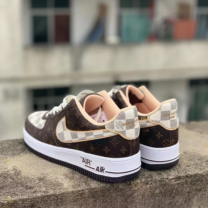 LV Airforce Brown