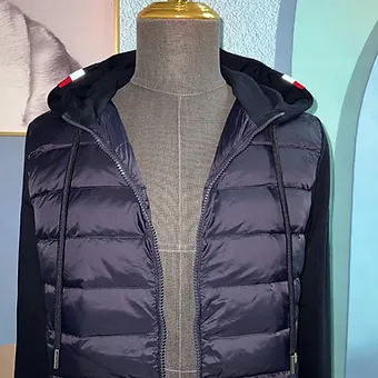 Moncler Weste Black