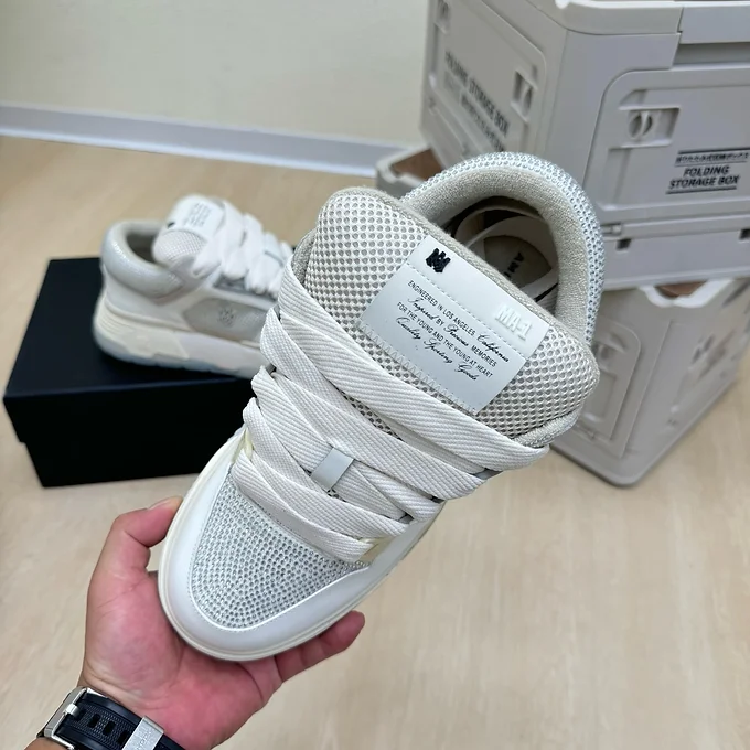5c0623_561b54ce2c254aa998f89e2fca3cf047~mv2 Amiri MA-1 Shiny White