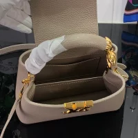 LV Go-14 Twist MM M25046 Beige Brown