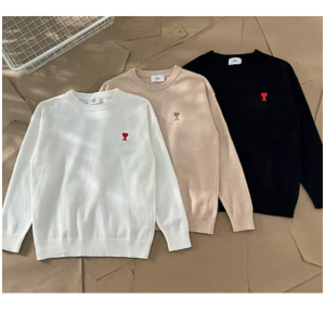 AMI de Paris soft Sweater 3