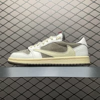 Air Jordan 1 Low Travis Scott Reverse Mocha