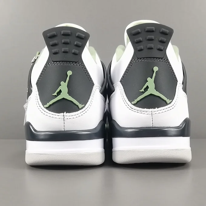 Air Jordan 4 Retro Seafoam