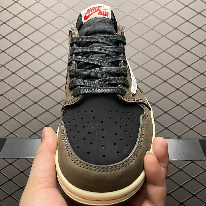 Air jordan 1 x travis scott low