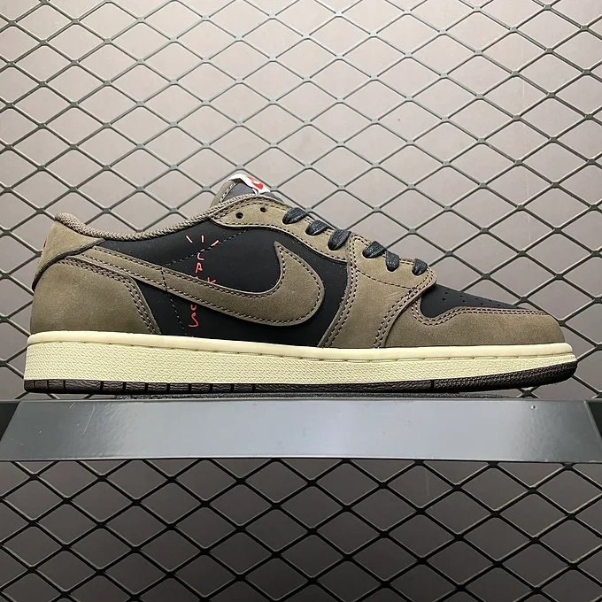 Air jordan 1 x travis scott low