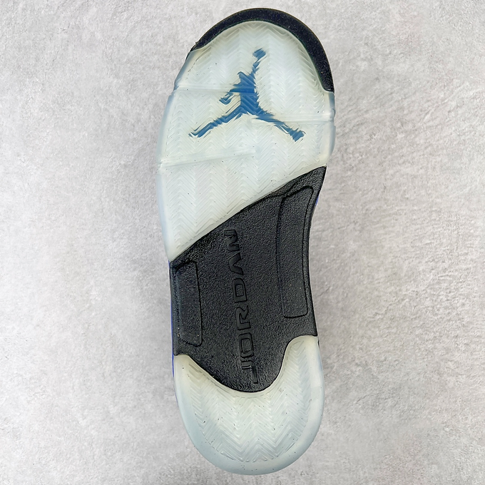 d39d3d_04c2bbc6c4e94696be3c26f8cba967a4~mv2 Air jordan 5 racer blue