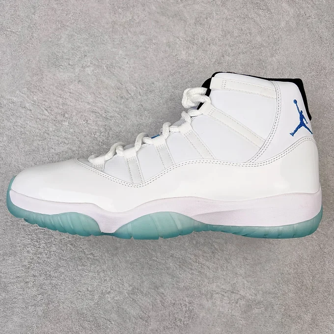 d39d3d_054122d05a9d4061b18363c3bc32e00f~mv2 Air jordan 11 legend blue