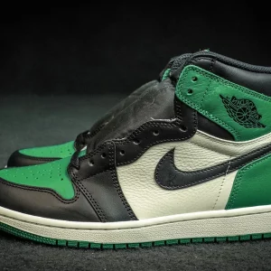 Jordan 1 black and green toe