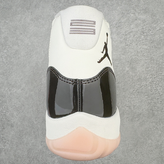 Air jordan 11 neapolitan
