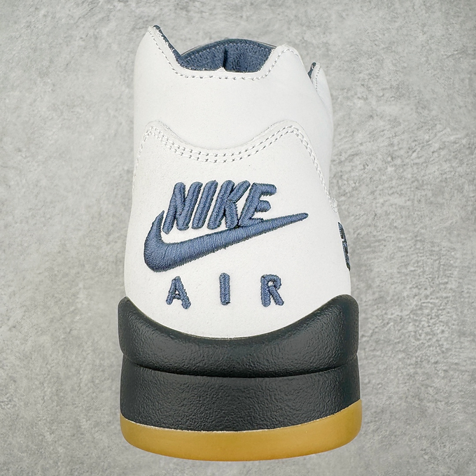 d39d3d_2b691ec6693446cbbdbed30421eea4d2~mv2 Air jordan 5 diffused blue