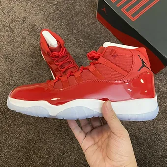 d39d3d_3e32764226fb44cdb2b26ed034f3d88a~mv2 Air jordan 11 win like 96