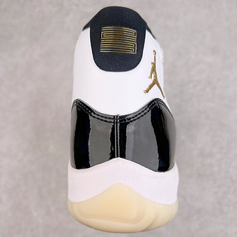 Air jordan 11 gratitude