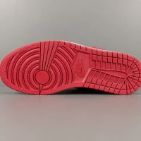Jordan 1 chicago