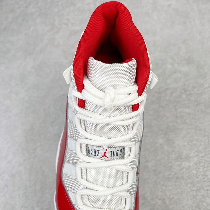 d39d3d_800972850f074529a05cb3c75346fd86~mv2 Air jordan 11 varsity red