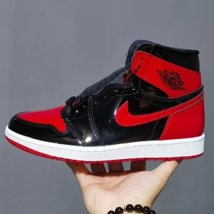 Air jordan 1 patent leather black and red