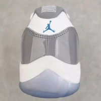 Air jordan 11 cement grey low