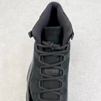 Air jordan 11 cap and gown