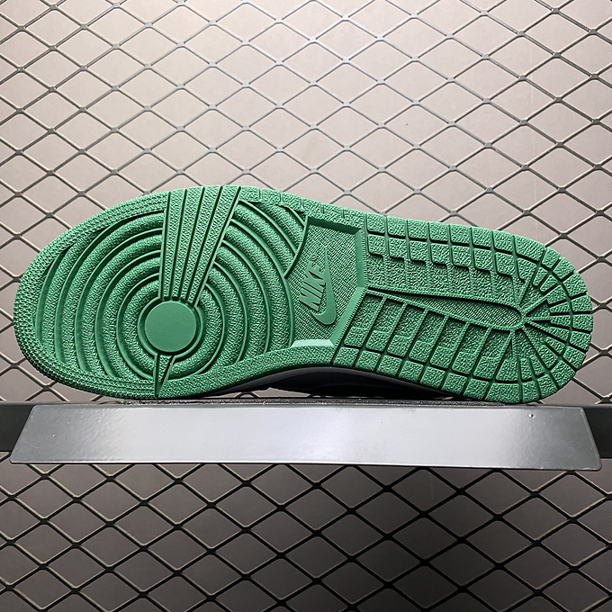 Jordan 1 grey pine green