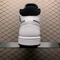Air jordan 1 tuxedo