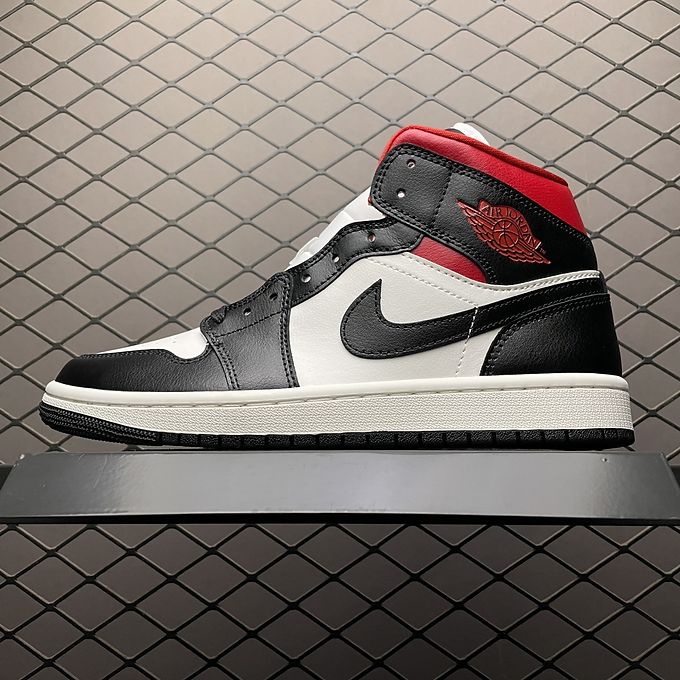 Jordan 1 gym red panda