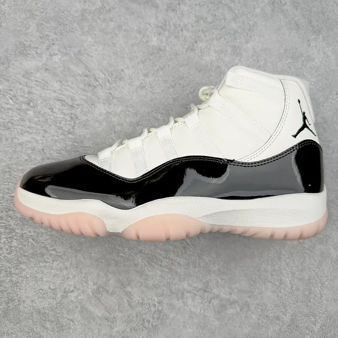Air jordan 11 neapolitan