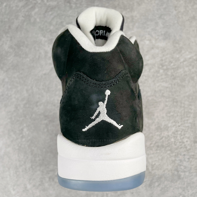 d39d3d_f88eb957eaa94dc0af8e6f4ff1815360~mv2 Air jordan 5 moonlight