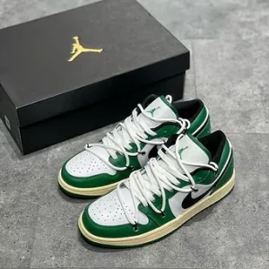 Nike Air Jordan Green