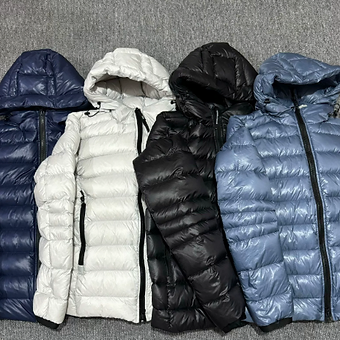 3b731d_2e2867f03c81471c82605540bdda3f0c~mv2 Canada Goose Autumn Light Puffers