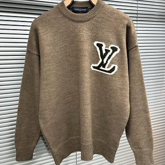 3b731d_b2acba5c9cac43e4bff89d9a39a2a12e~mv2 LV Sweater Dark Khaki