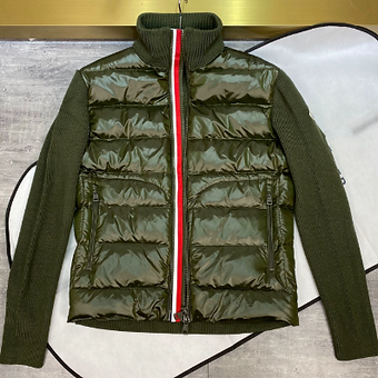 3b731d_bacb2e5f4724465db54787cda715dd69~mv2 Moncler Zip Vests