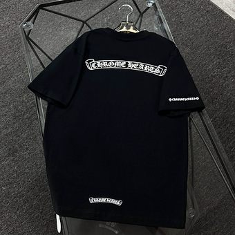 3b731d_e50755dd7b004d9f96e5a86bc6ccd6dc~mv2 Chrome Hearts Tee Backprint Black