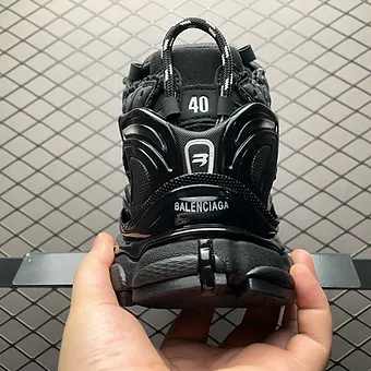 5c0623_01e3905b7c6248c58ff9e65b21a3b426~mv2 Balenciaga Runners all black