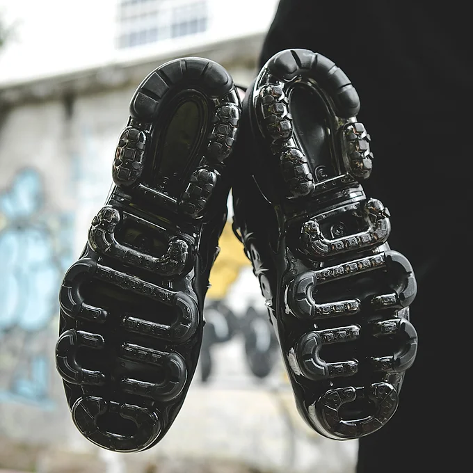5c0623_13643a0bb1ba43aea9f74a327d524d4d~mv2 Nike Tns Black