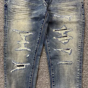 5c0623_231bfcd902284e739a9efd1c0aa875d5~mv2 Purple Jeans ripped classic blue