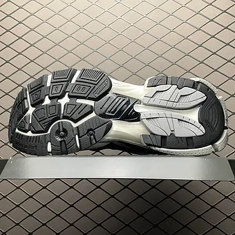 5c0623_662469ad80c0470e92d5e2a6e5f15d04~mv2 Balenciaga Runners all white black