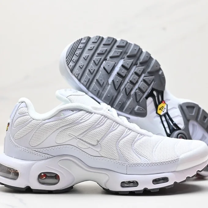 Nike TNS White