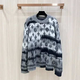 Louis Vuitton Sweater V1