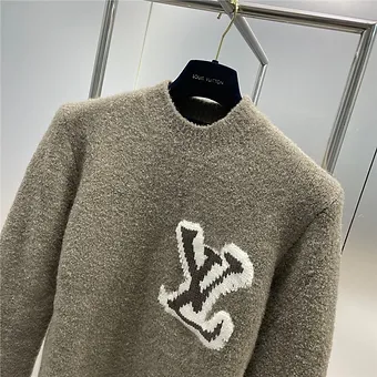 5c0623_bf281575db1e4e7398c7aa4de60c603e~mv2 Louis Vuitton sweater 2023fw dark brown