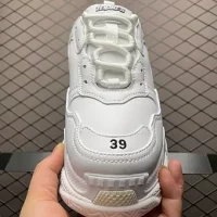 Balenciaga Tripple S White