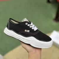 MMY“low black white