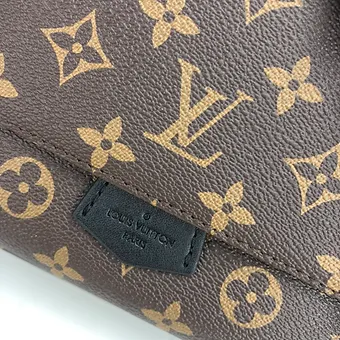 3 Version LV Bag for Men