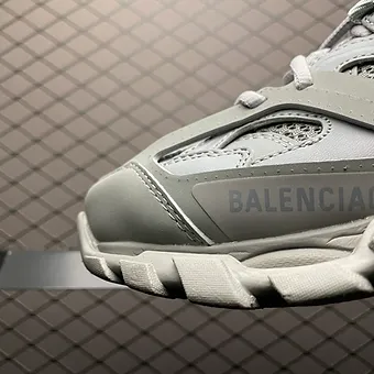 cad729_1bfd7b1c8bc04a098d6a965134f296e0~mv2 BALENCIAGA TRACKS GRAY