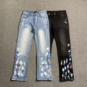 Amiri jeans standard black or blue colored